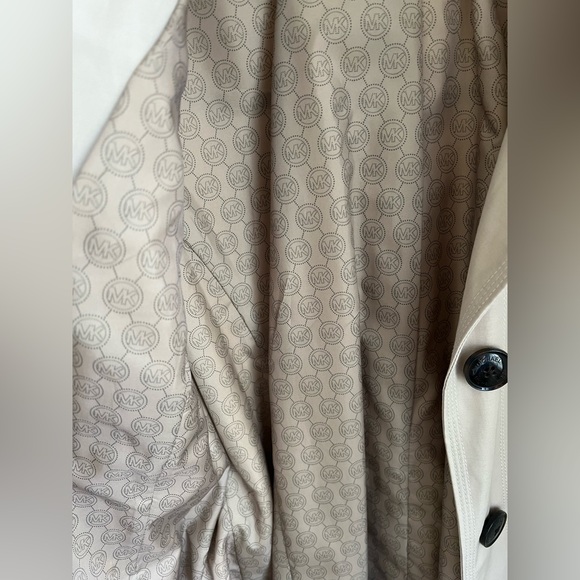 MK Trenchcoat Womens L - Picture 8 of 13